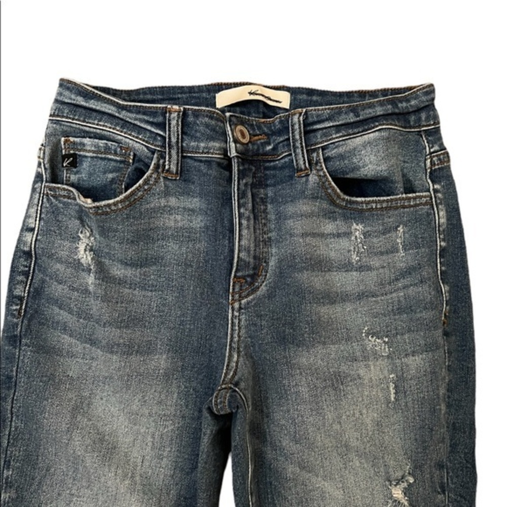 KanCan Distressed Skinny Leg Blue Jeans, size 27, 5 pockets, style #VBK1375A.